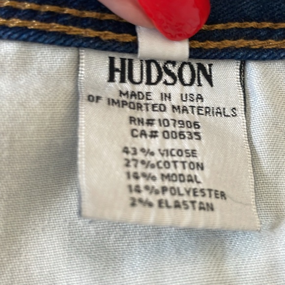 Hudson Collin Midrise Skinny Jean size 29 - Picture 5 of 7